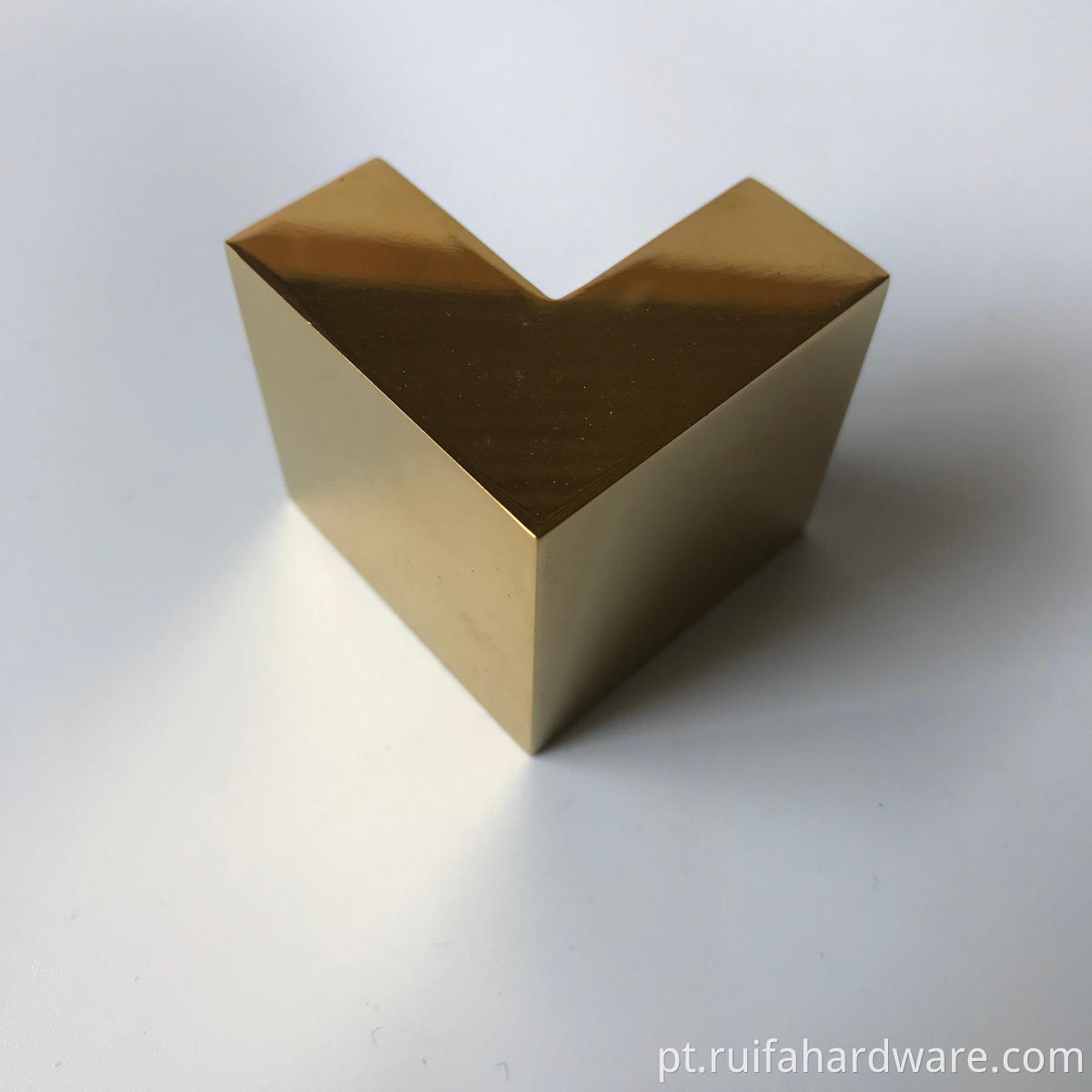 10x30mm Gold Tube to Tube Fitting for Bathroom (1)